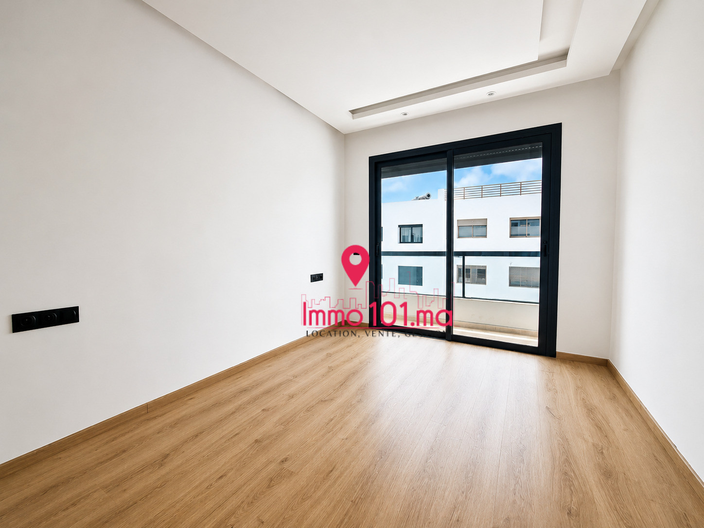 Location appartement neuf à Hay Riad AYLAV2486